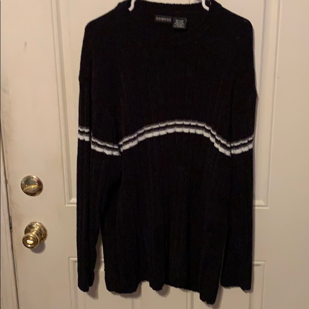 Men’s long sleeve cable sweater